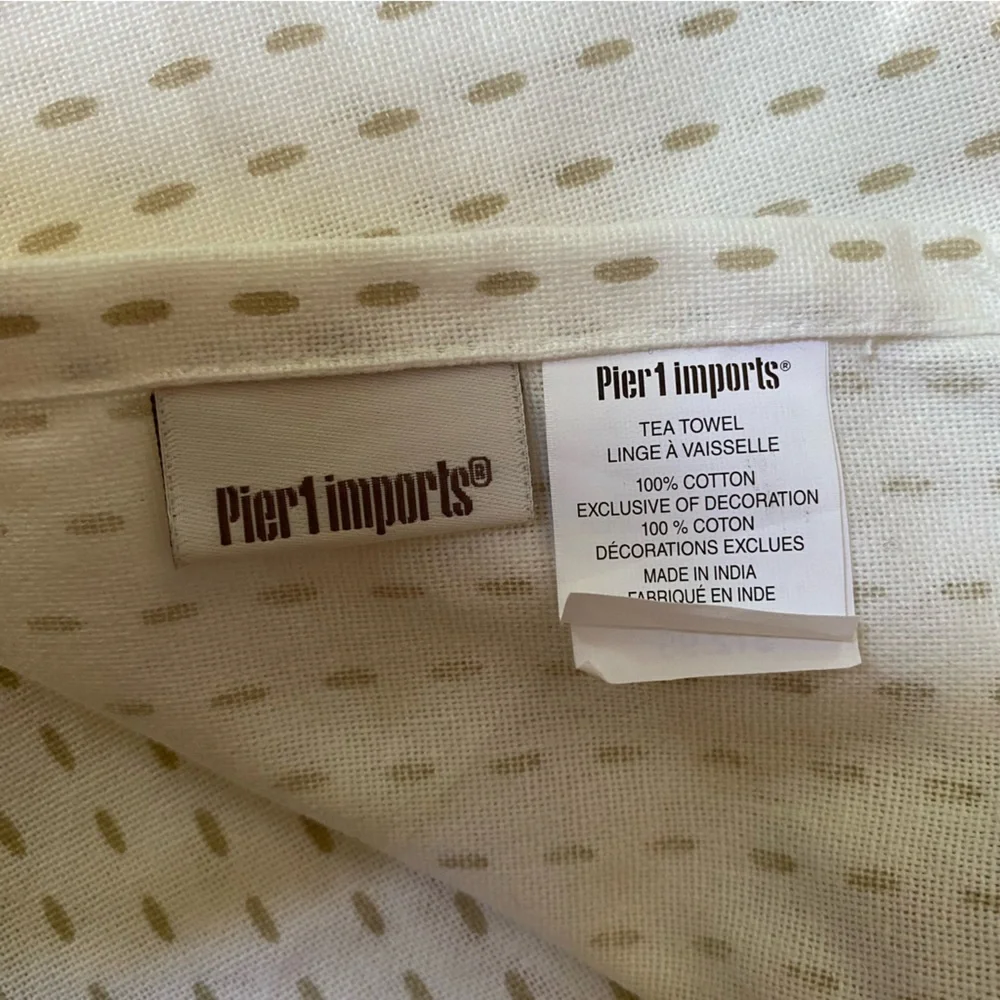 NWT Pier 1 Imports 100% Cotton Dog with bow cream red Decorative Tea Towel